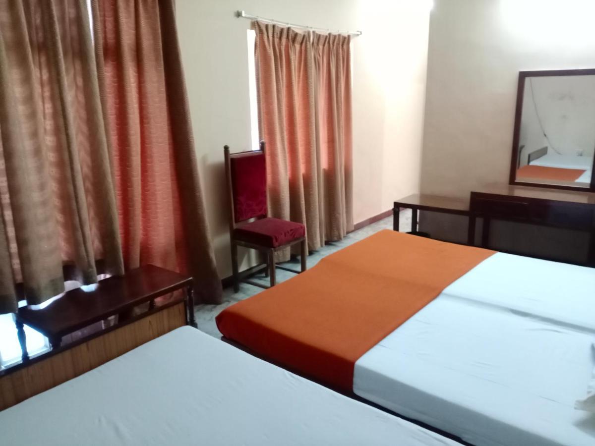 Hotel Soorya International Pondicherry Exterior foto