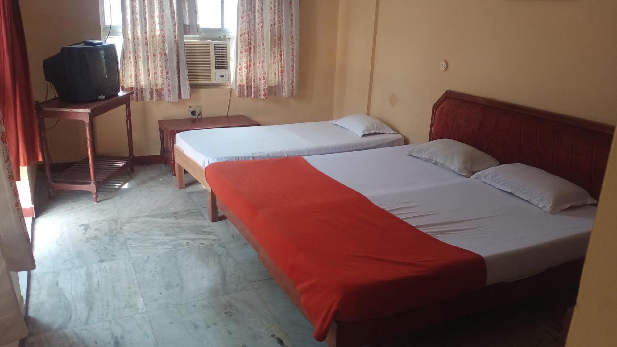 Hotel Soorya International Pondicherry Exterior foto