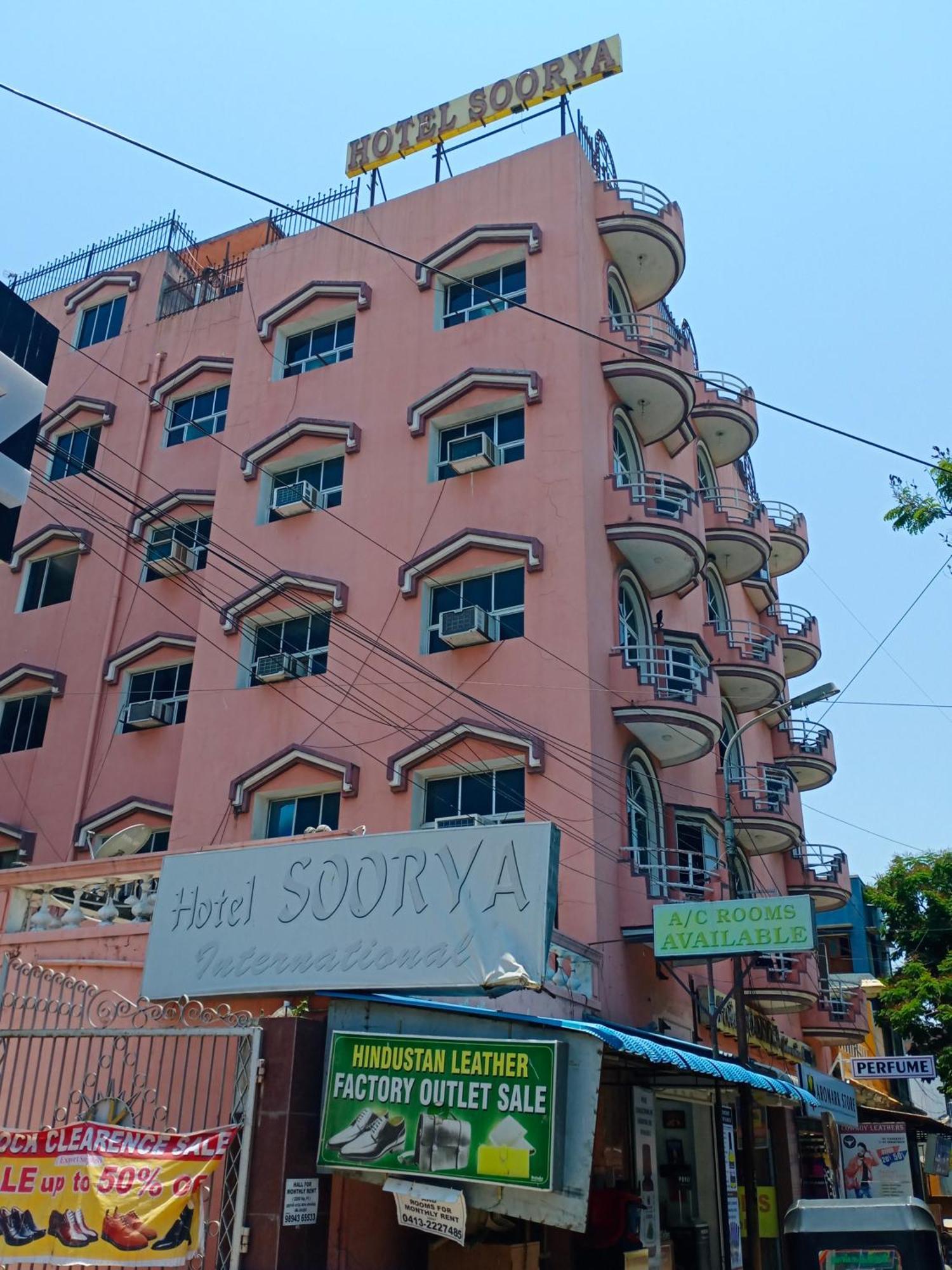Hotel Soorya International Pondicherry Exterior foto