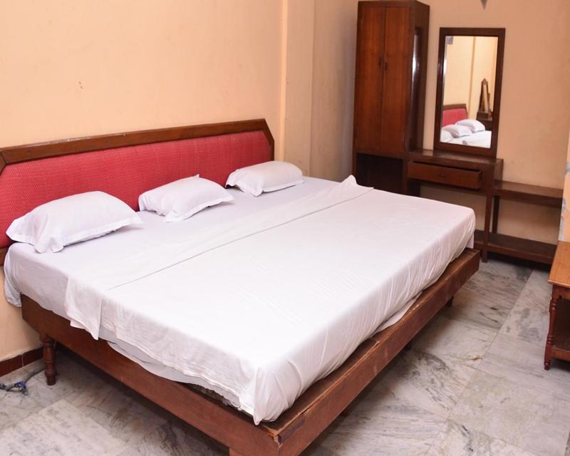 Hotel Soorya International Pondicherry Exterior foto